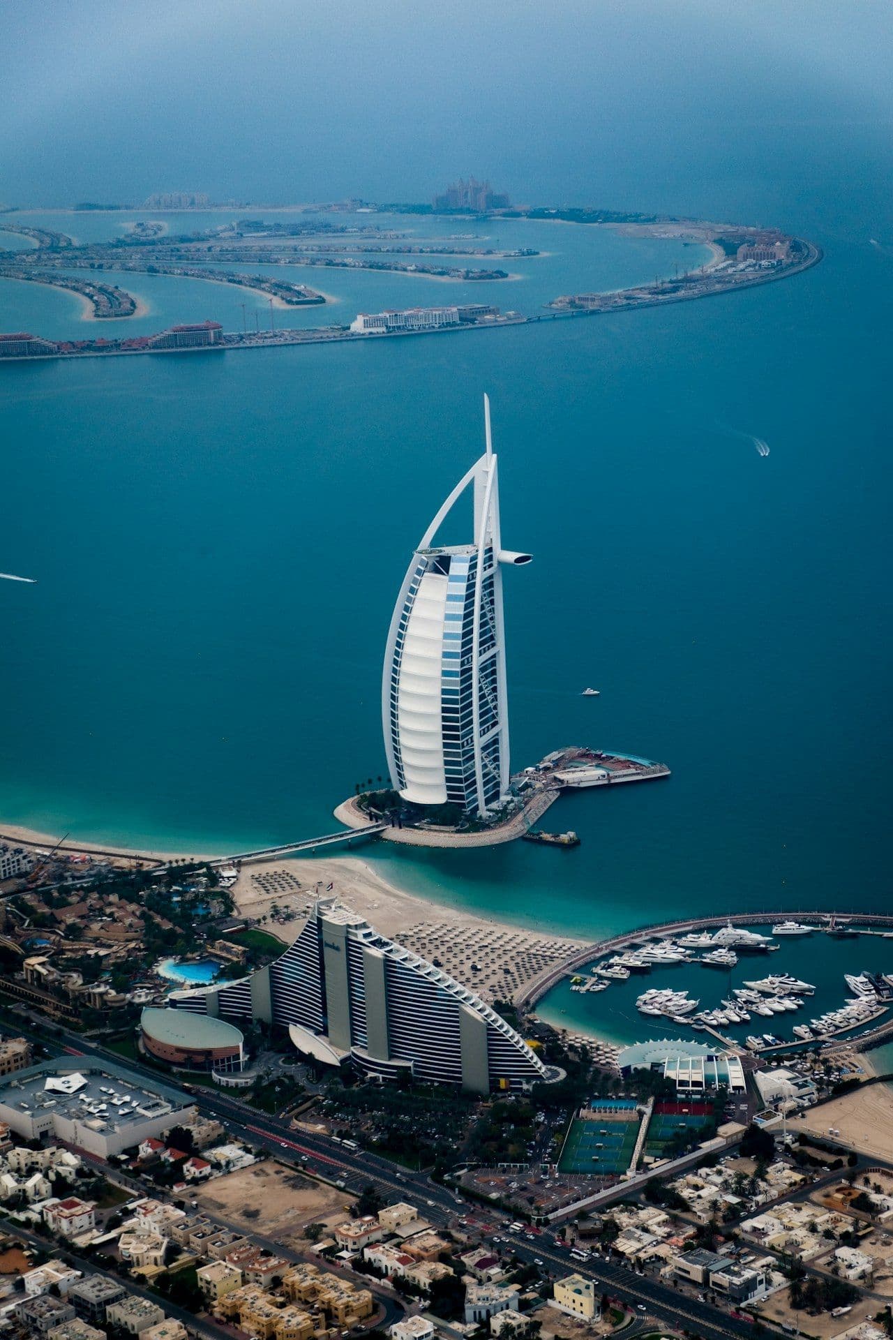 Skyline & Burj Khalifa